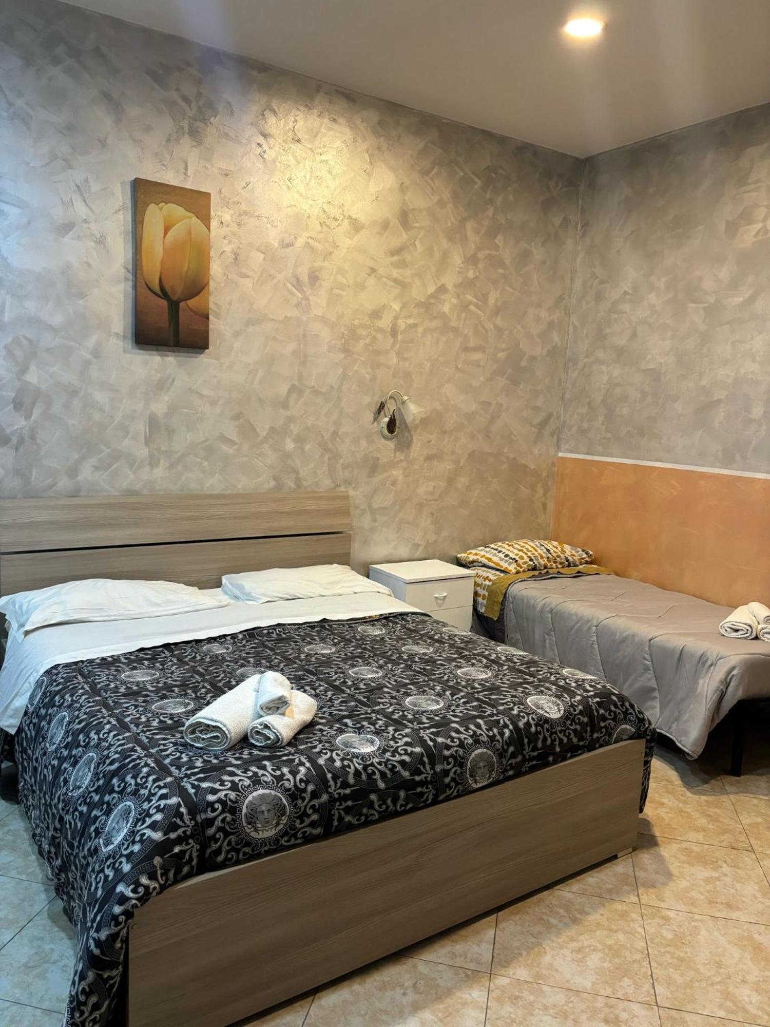 San Gaetano Bed Hotel Naples Exterior photo